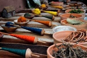 Andean Rituals and Cultural Traditions of the Sacred Valley 6 tenido lana