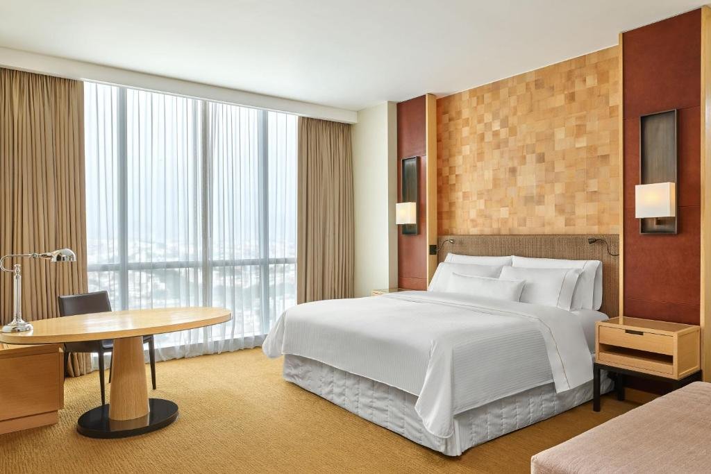 westin04