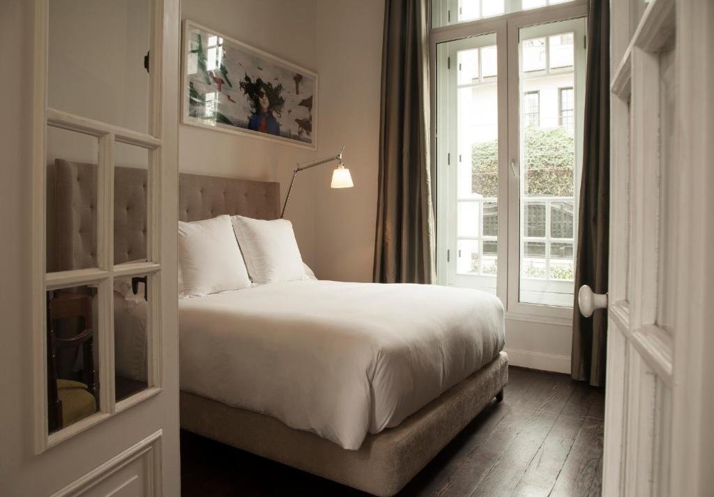 HotelB04